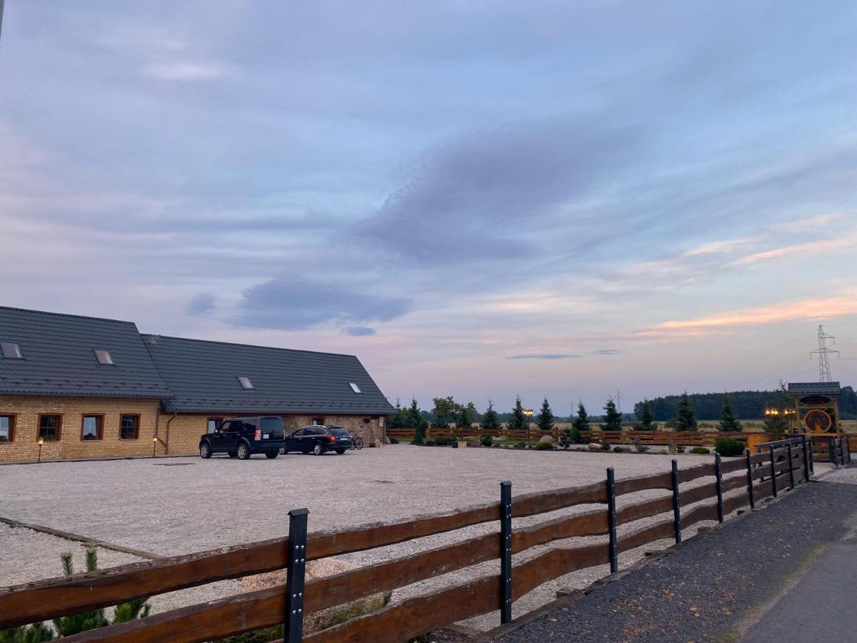 Aparthotel Kamien I Sowa Lipinki Łużyckie Exteriér fotografie