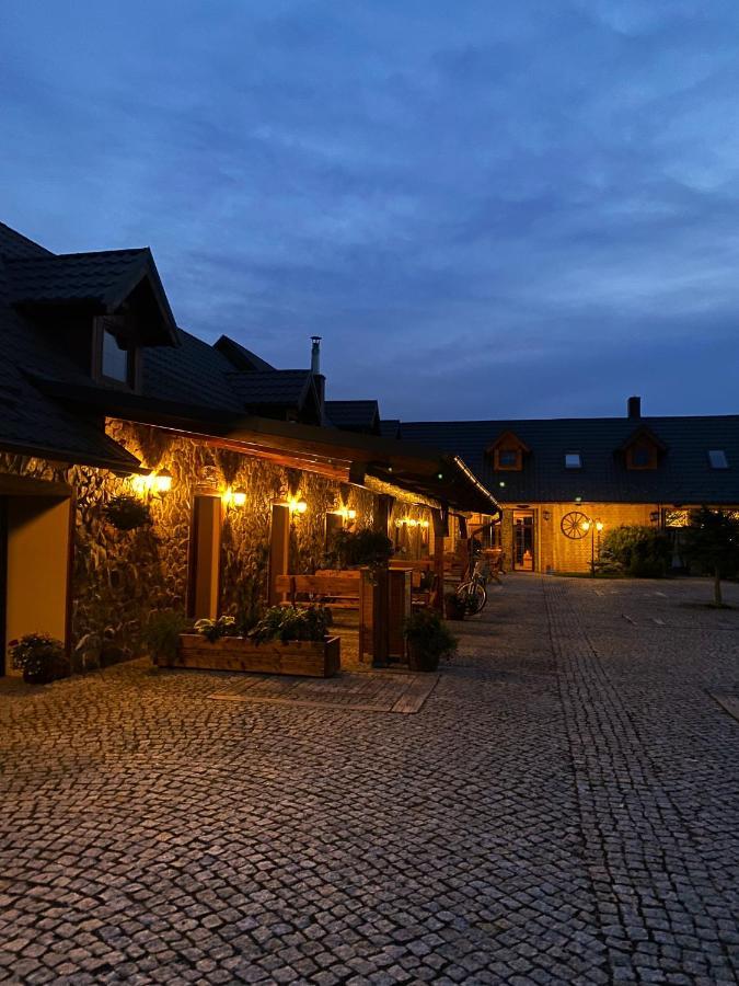 Aparthotel Kamien I Sowa Lipinki Łużyckie Exteriér fotografie
